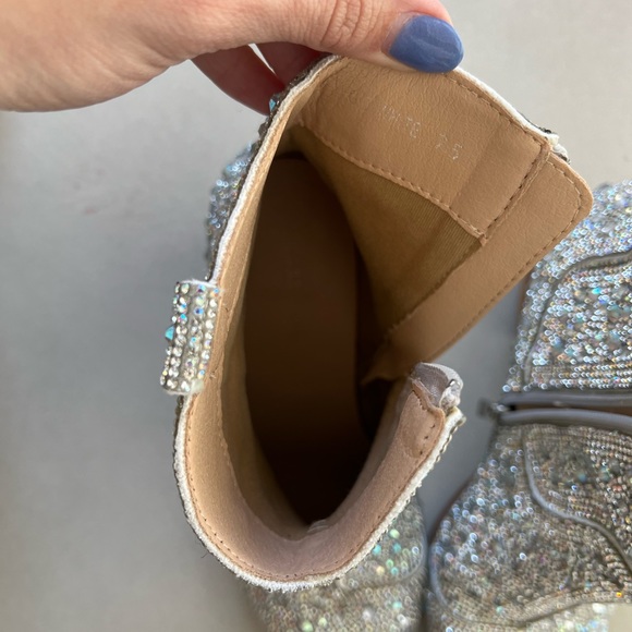 ❌ SOLD! ❌ AZALEA WANG Gig Crystal Western Boot - Picture 9 of 10